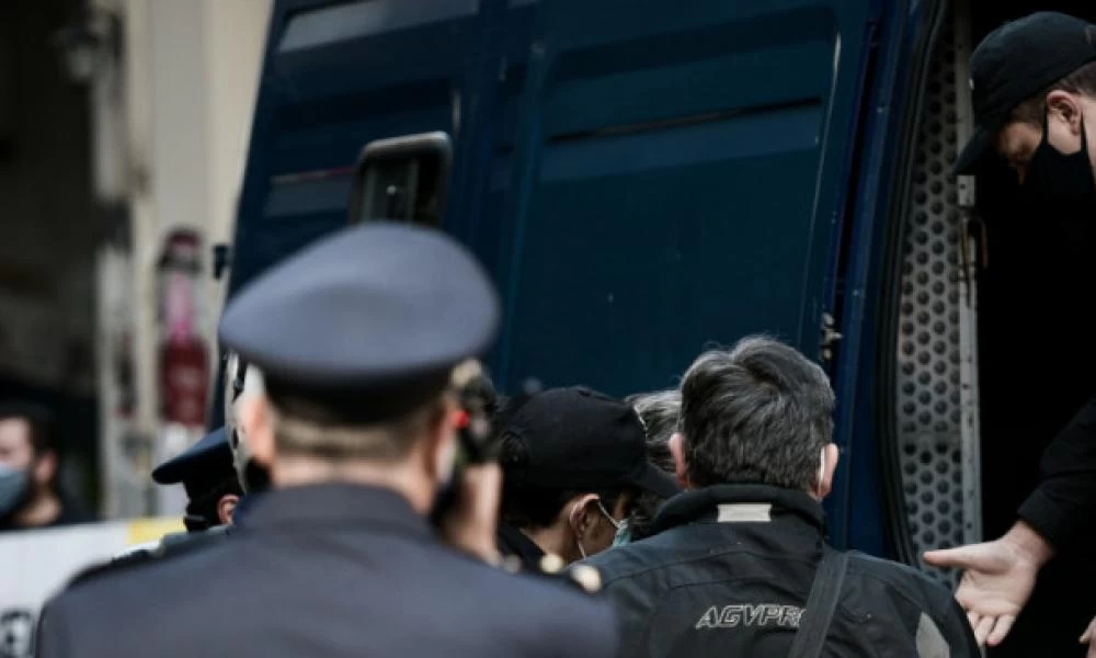 Εκρηκτικό το κλίμα στην Πάτρα με την πορεία του Γρηγορόπουλου